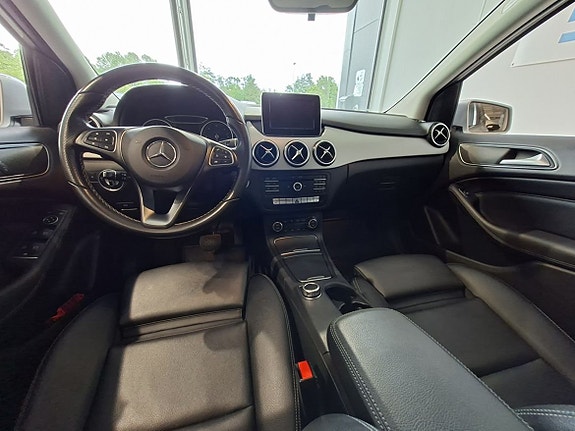 Mercedes-Benz B160 d 7 of 12