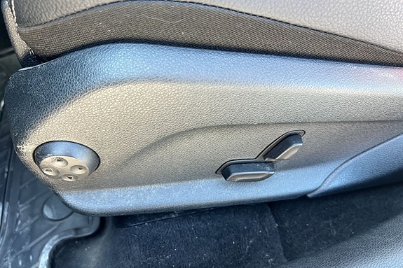 Mercedes-Benz GLC220 d 17 of 27
