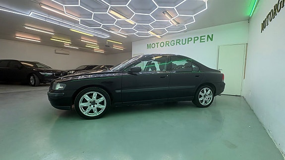 Volvo S60 5 of 5