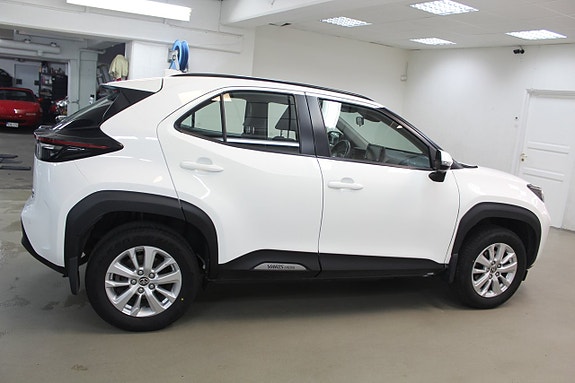 Toyota Yaris Cross 4 of 5