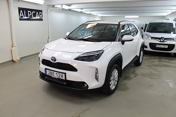 Toyota Yaris Cross 3 of 5