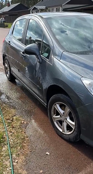 Peugeot 308 3 of 4