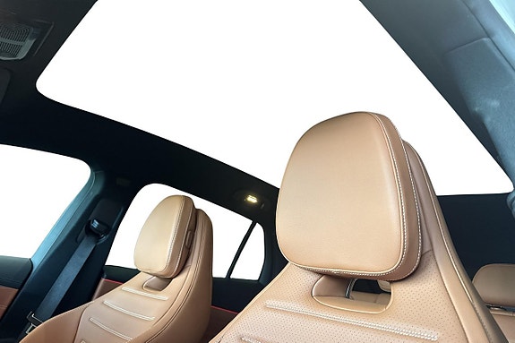Mercedes-Benz GLC400 18 of 20