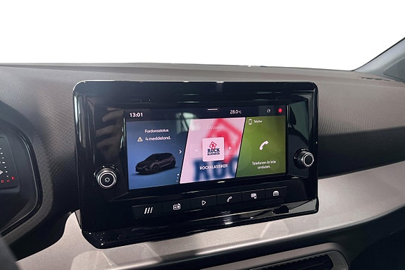 Seat Arona 24 of 24