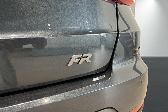Seat Arona 18 of 24