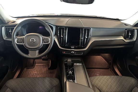 Volvo XC60 9 of 27