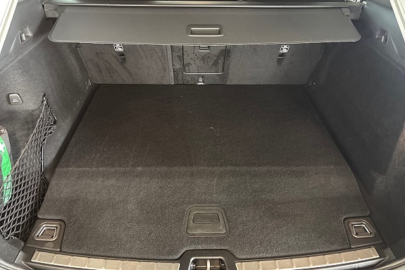 Volvo XC60 13 of 27