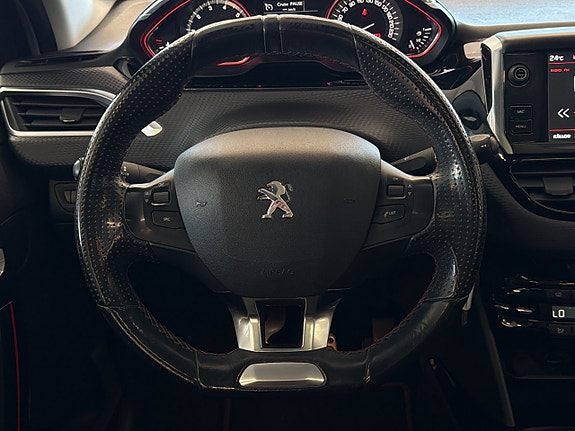 Peugeot 2008 18 of 26