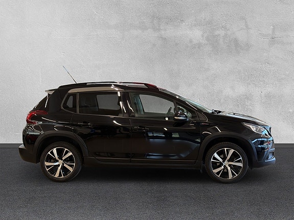 Peugeot 2008 6 of 26