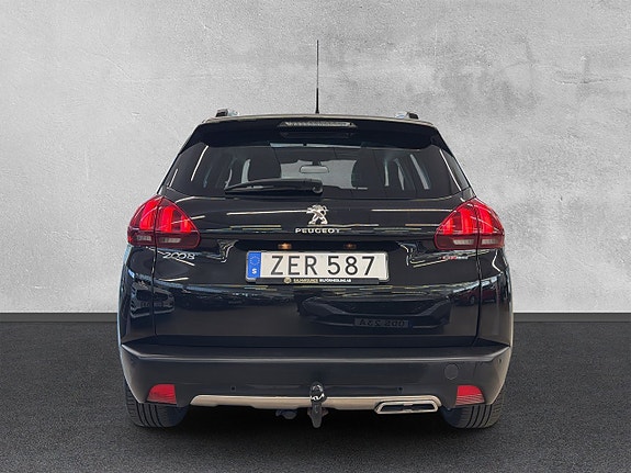 Peugeot 2008 4 of 5