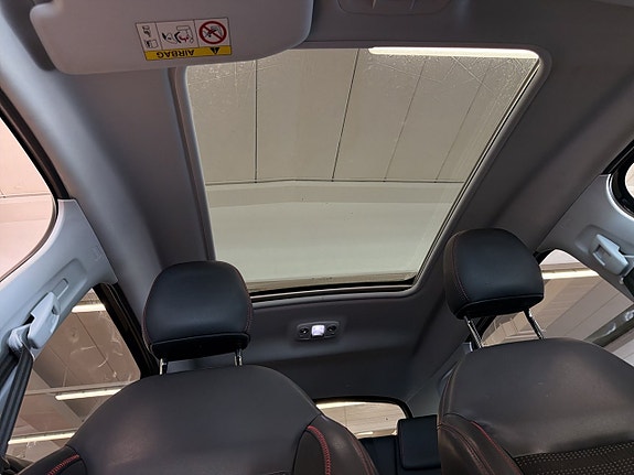 Peugeot 2008 16 of 26