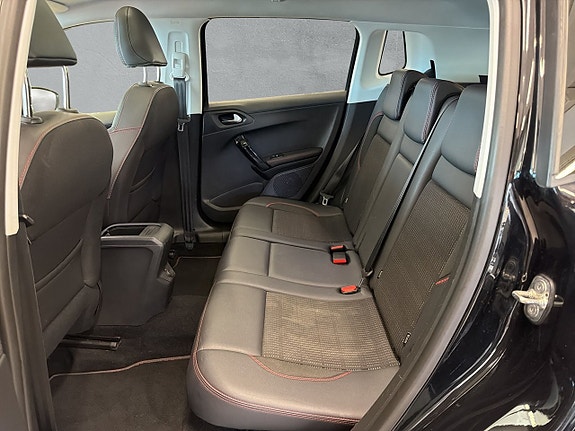 Peugeot 2008 11 of 26