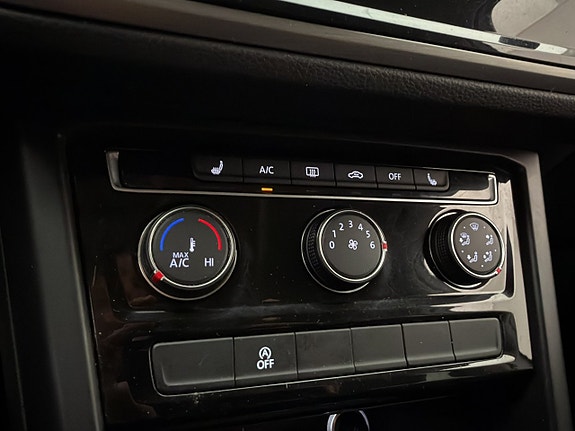 Volkswagen Touran 22 of 30