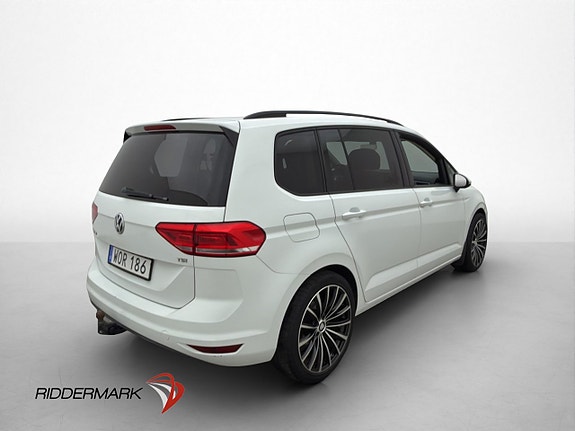 Volkswagen Touran 8 of 30