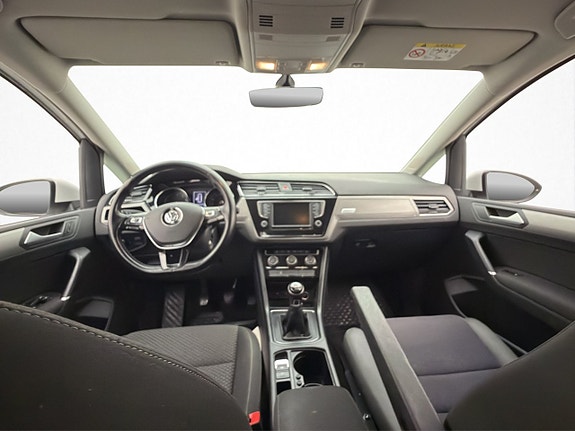Volkswagen Touran 15 of 30