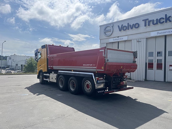 Volvo FH Schaktbil tridem med frontplog 4 of 8