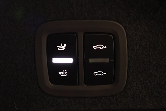 Porsche Cayenne 25 of 26