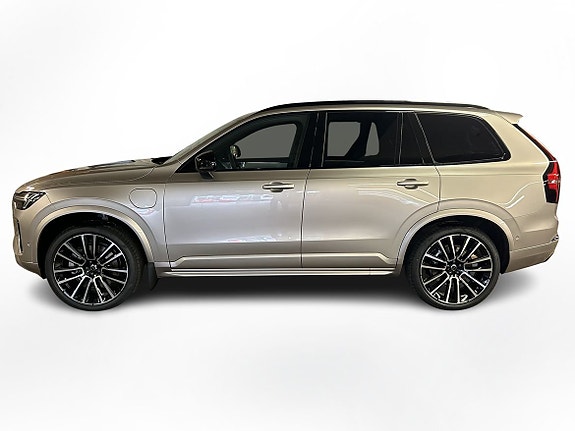 Volvo XC90 3 of 5