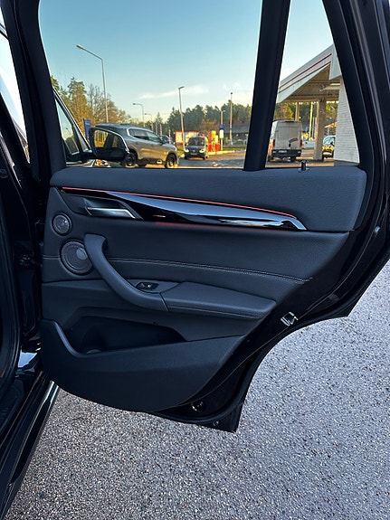 BMW X1 19 of 22
