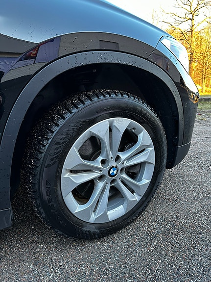BMW X1 20 of 22
