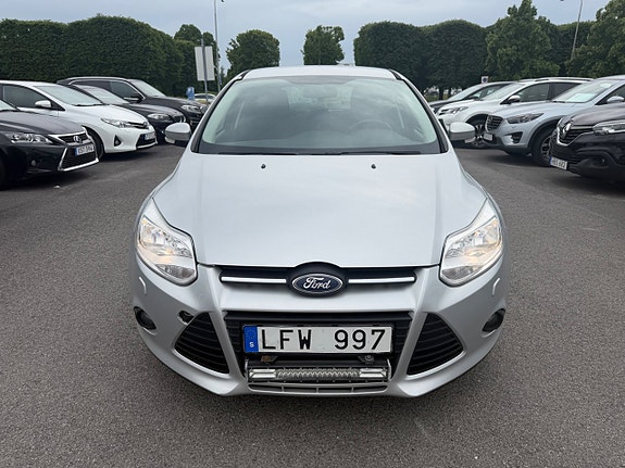 Ford Focus 8 of 21