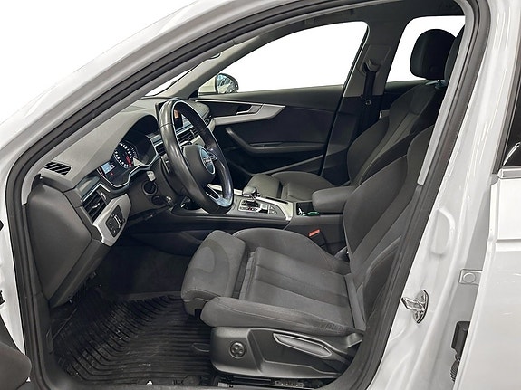 Audi A4 8 of 14