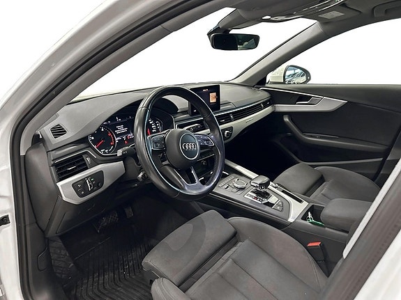 Audi A4 7 of 14