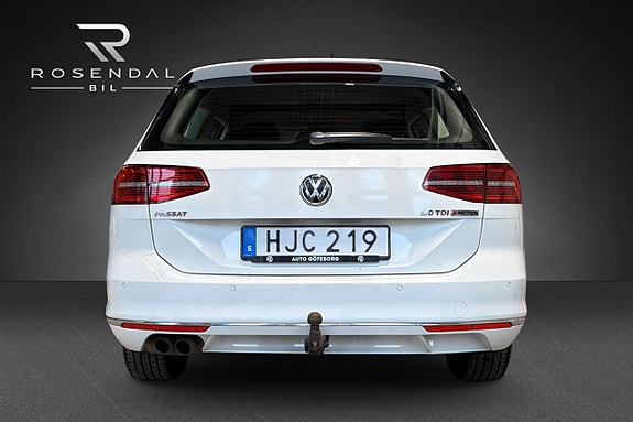 Volkswagen Passat 5 of 17