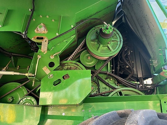 John Deere W540 16 of 24