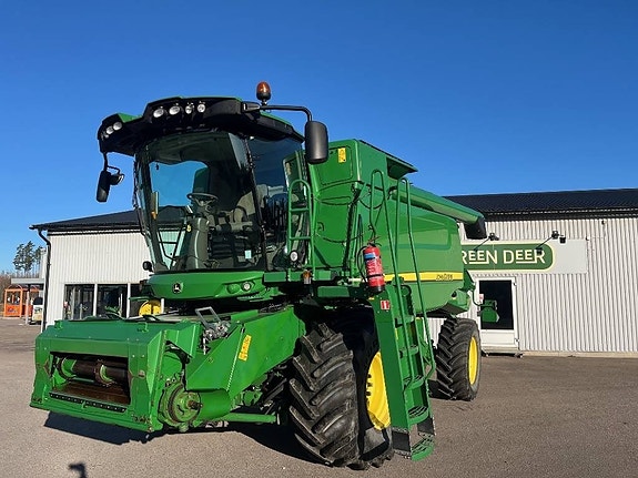 John Deere W540 7 of 24