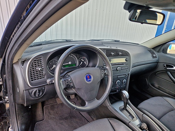 Saab 9-3 8 of 17