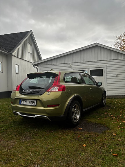 Volvo C30 3 of 5