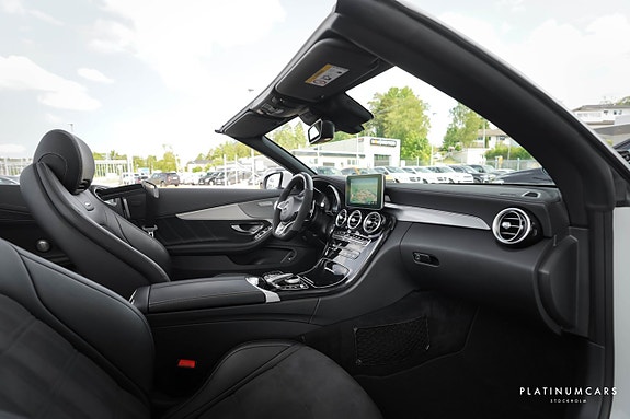Mercedes-Benz C63 7 of 24