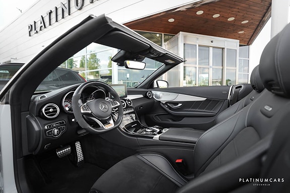 Mercedes-Benz C63 6 of 24