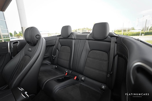 Mercedes-Benz C63 9 of 24