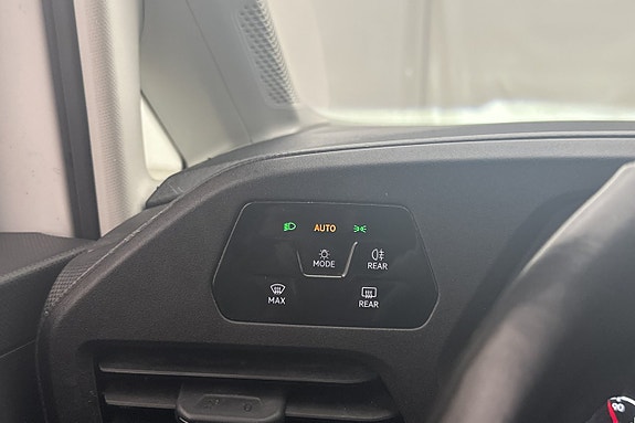 Volkswagen Caddy 13 of 26
