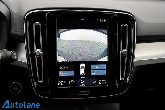 Volvo XC40 22 of 26