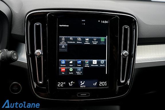 Volvo XC40 23 of 26