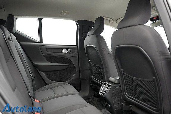 Volvo XC40 19 of 26