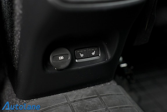 Volvo XC40 20 of 26