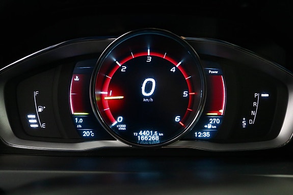 Volvo S60 11 of 21
