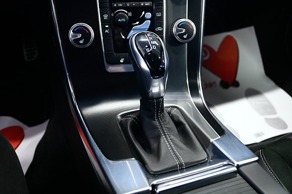 Volvo S60 16 of 21