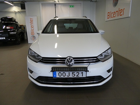 Volkswagen Golf Sportsvan 8 of 21
