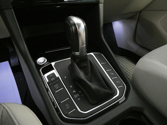 Volkswagen Golf Sportsvan 14 of 21