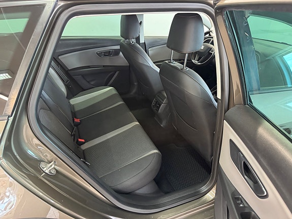 Seat Leon 12 of 18
