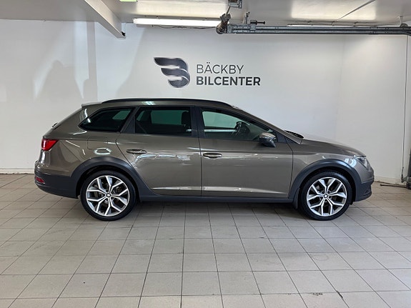 Seat Leon 6 of 18