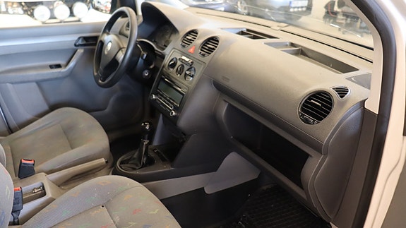 Volkswagen Caddy Maxi 11 of 14
