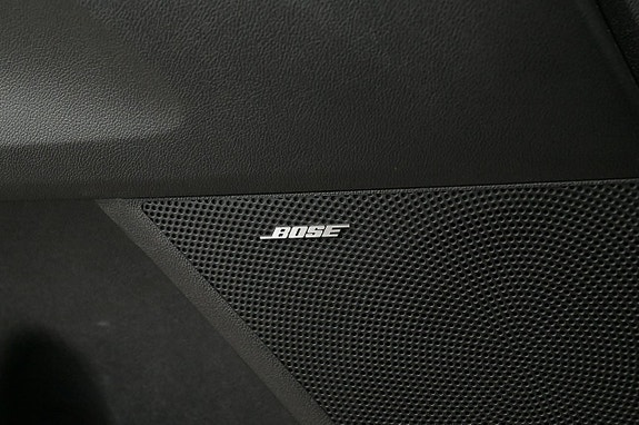 Kia Sorento 12 of 27