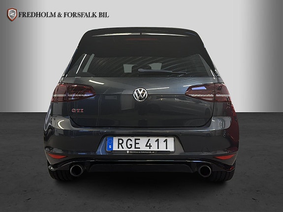 Volkswagen Golf I 4 of 5
