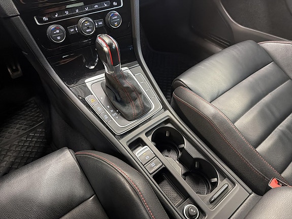 Volkswagen Golf I 28 of 29